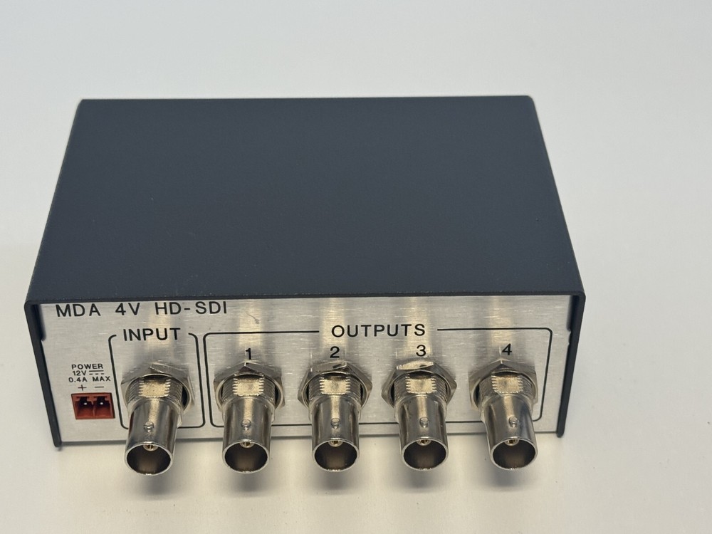 Shelf 36: Extron MDA 4V HD-SDI Distribution Amplifier