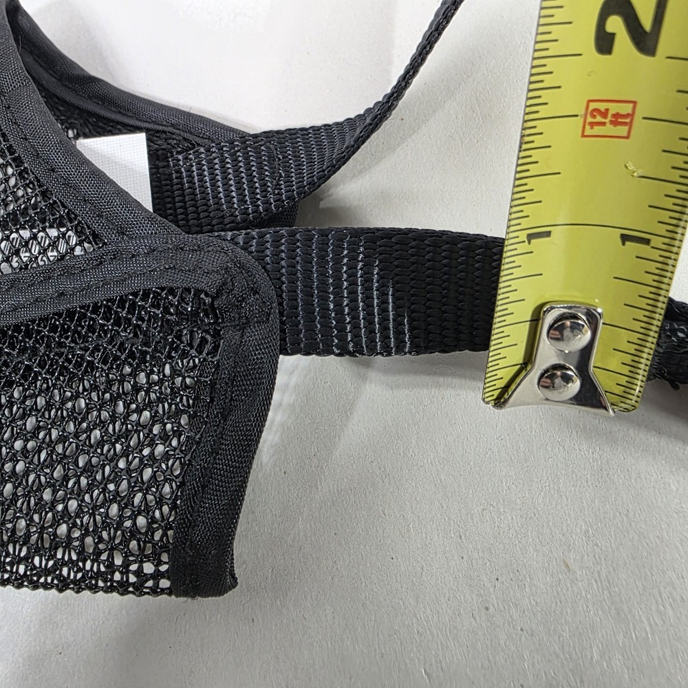 Top Paw Adjustable Mesh Muzzle Medium 24-48lbs Temporary Muzzle Restraint