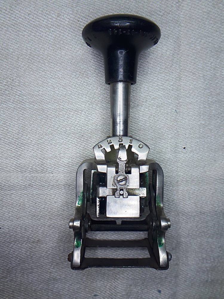 USSR Customs Date Stamp Automatic Numbering Machine, 6 Wheels/Digits