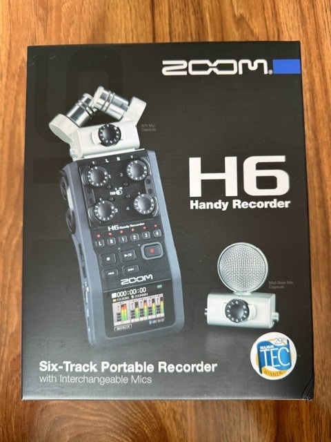 Zoom H6 6-Track Portable Digital Recorder