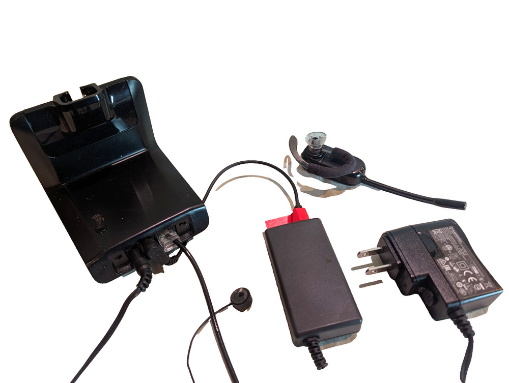 Original Plantronics CS540 Wireless Headset With Plantronics C054 Base AA1