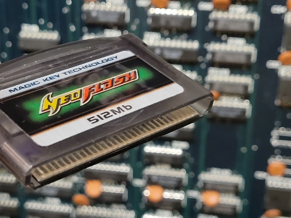 Neo Flash 512MB (2005) Pre-Owned NDS Development Device, Flash Cart Accessory