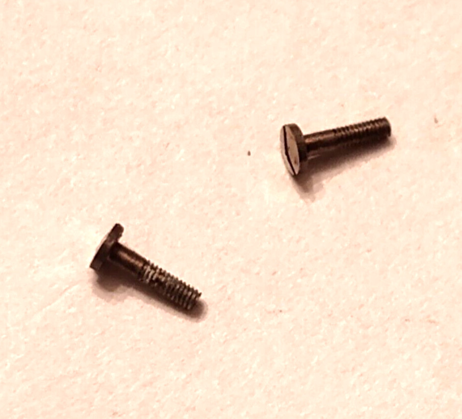 2 ELGIN 0 SIZE CASE SCREWS W/R  --BB-1674