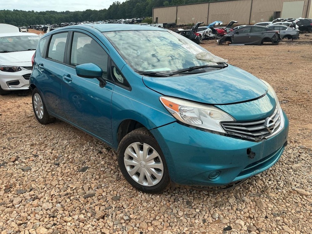 VERSA 2016 Glove Box 4724364