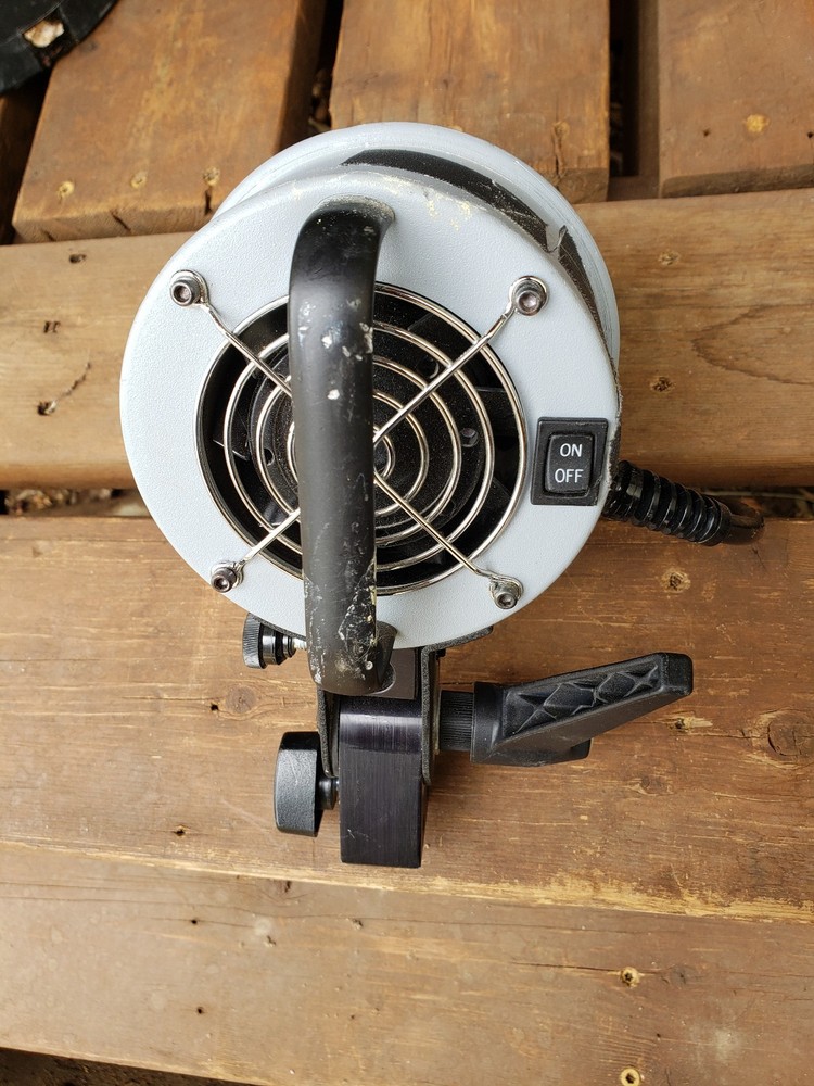 Dynalite 4040 Studio Flash Head (Model SH2000 / 4040)