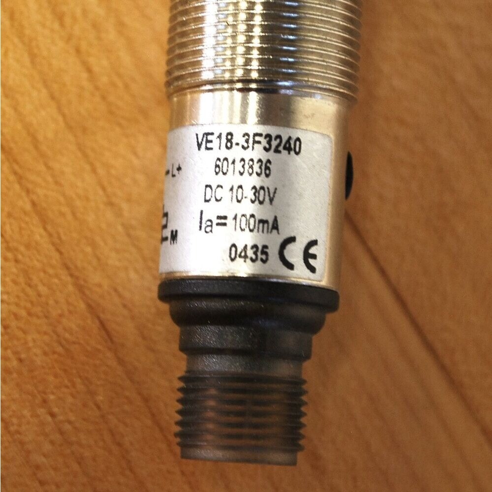 SICK VS/VE18-3F3240 Optical Sensor, Photoelectric Receiver 20 Meter Range