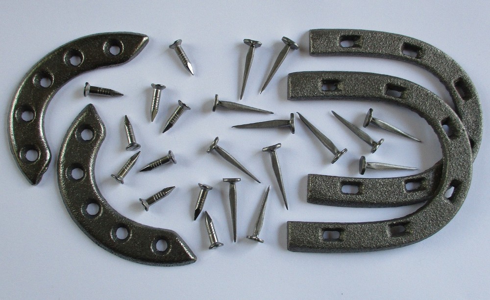 British Army:"AMMO BOOT HEEL & TOE PLATES" (With Fixing Nails/Screws, Sizes 7-8)