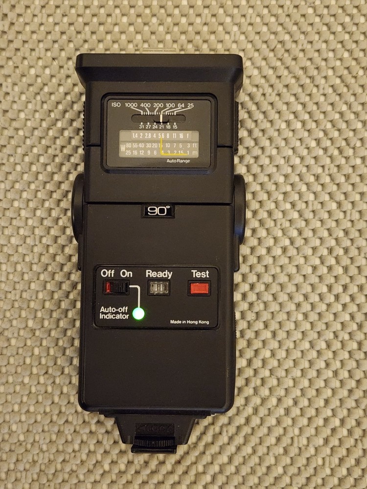 Focal M500C-ZOOM - Auto Electronic Camera Flash Unit 20-01-37 Tested