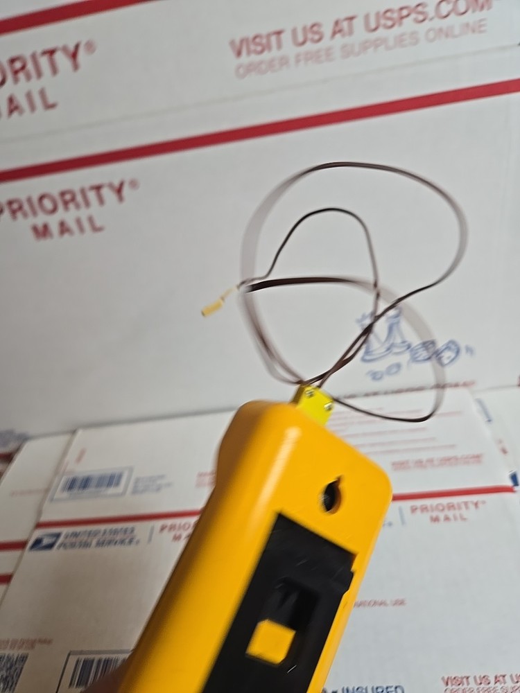 Tektronix DTM520 Dual Channel Digital Testing Thermometer