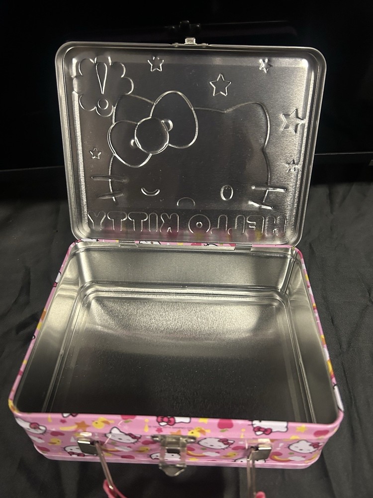 Hello Kitty “Exclamation “ Tin Box Sanrio 2014