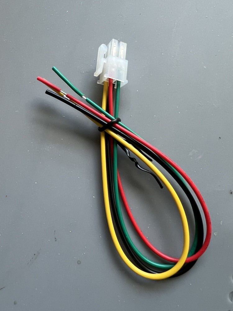 Alpine PKG-RSE2 4 Pin Power Plug