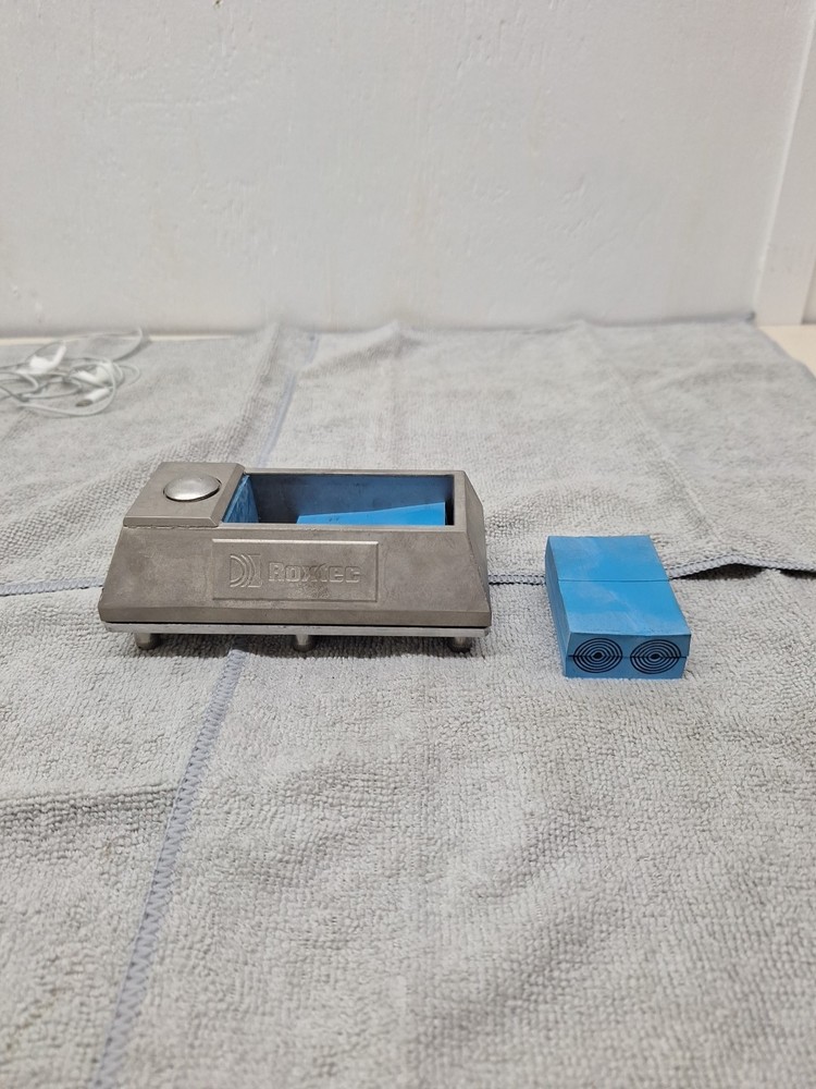 Roxtec CF8 8/8 Kit. 4cm 20W40 Modules 1cf 8 Frame W/comp