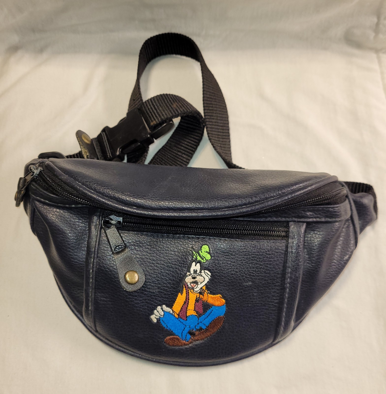 vintage faux leather Disney fanny pack or crossbody belt bag embroidered Goofy