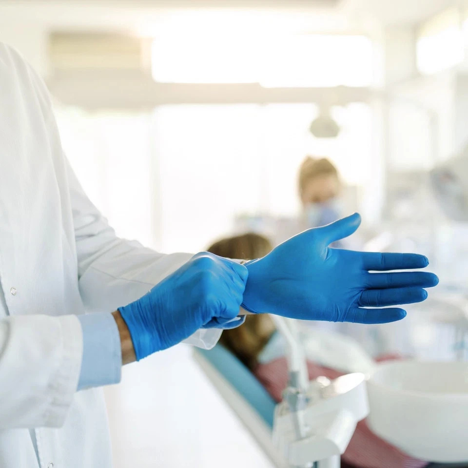 Medical Nitrile Exam Gloves 100 PCs Powder-Free Food-Safe Disposable Glove