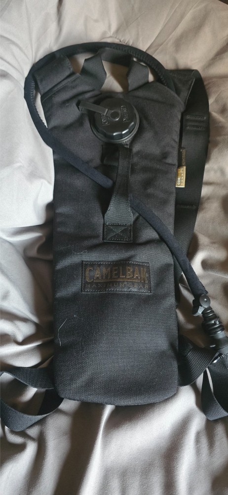 CamelBak 71000 2L Hydration Backpack - Black