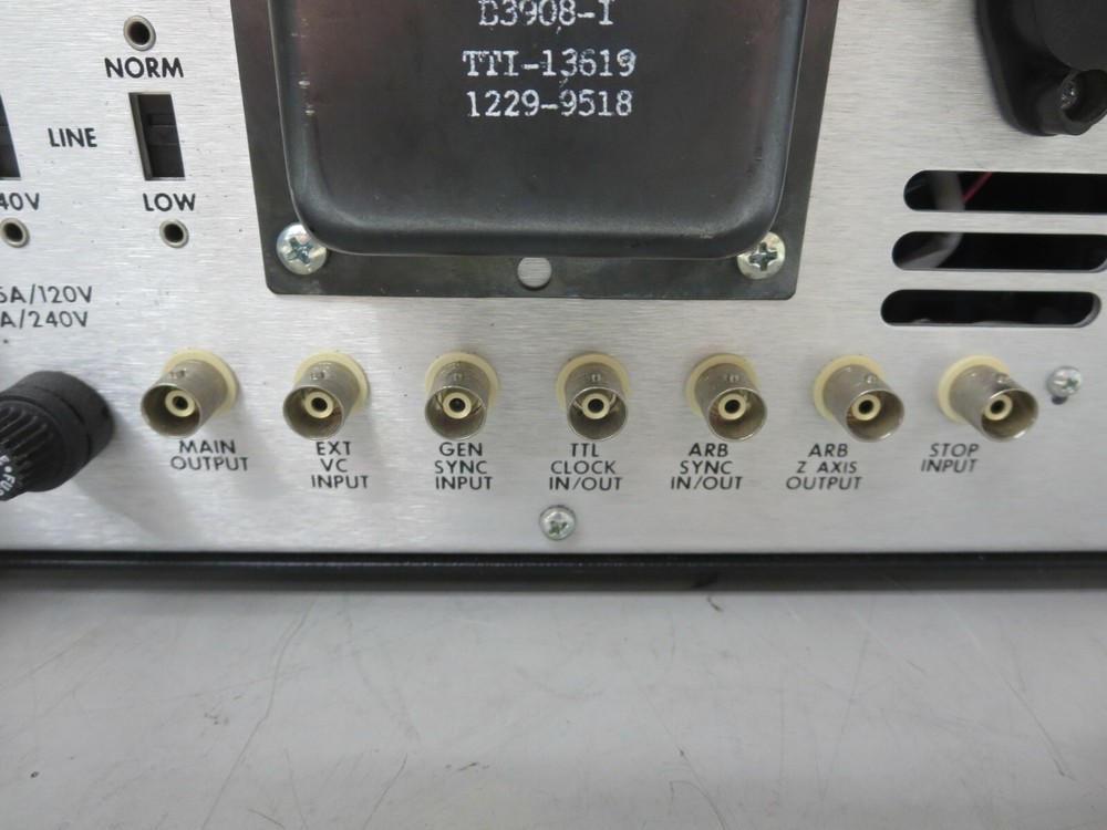 Krnohn-Hite,Model 5920,Arbitrary Waveform/Function Generator,Cal'd To 12/24/2020