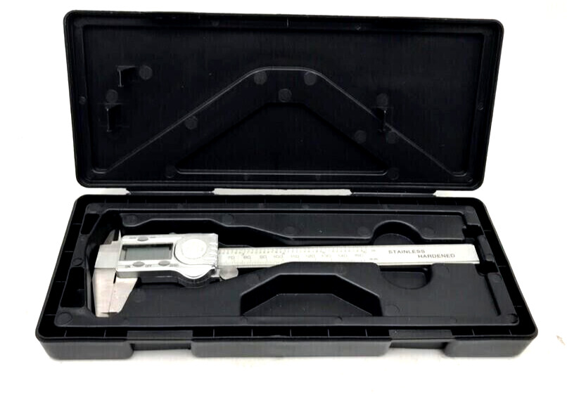 Digital Calipers 0-150mm Range with Case