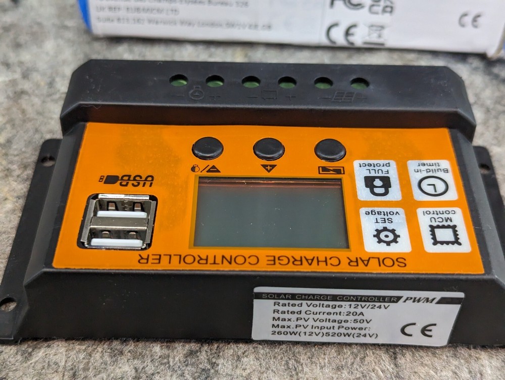 🔥New🔥 3-Stage PWM Controller 12V/24V (20A) Smart Controller Solar (1E)