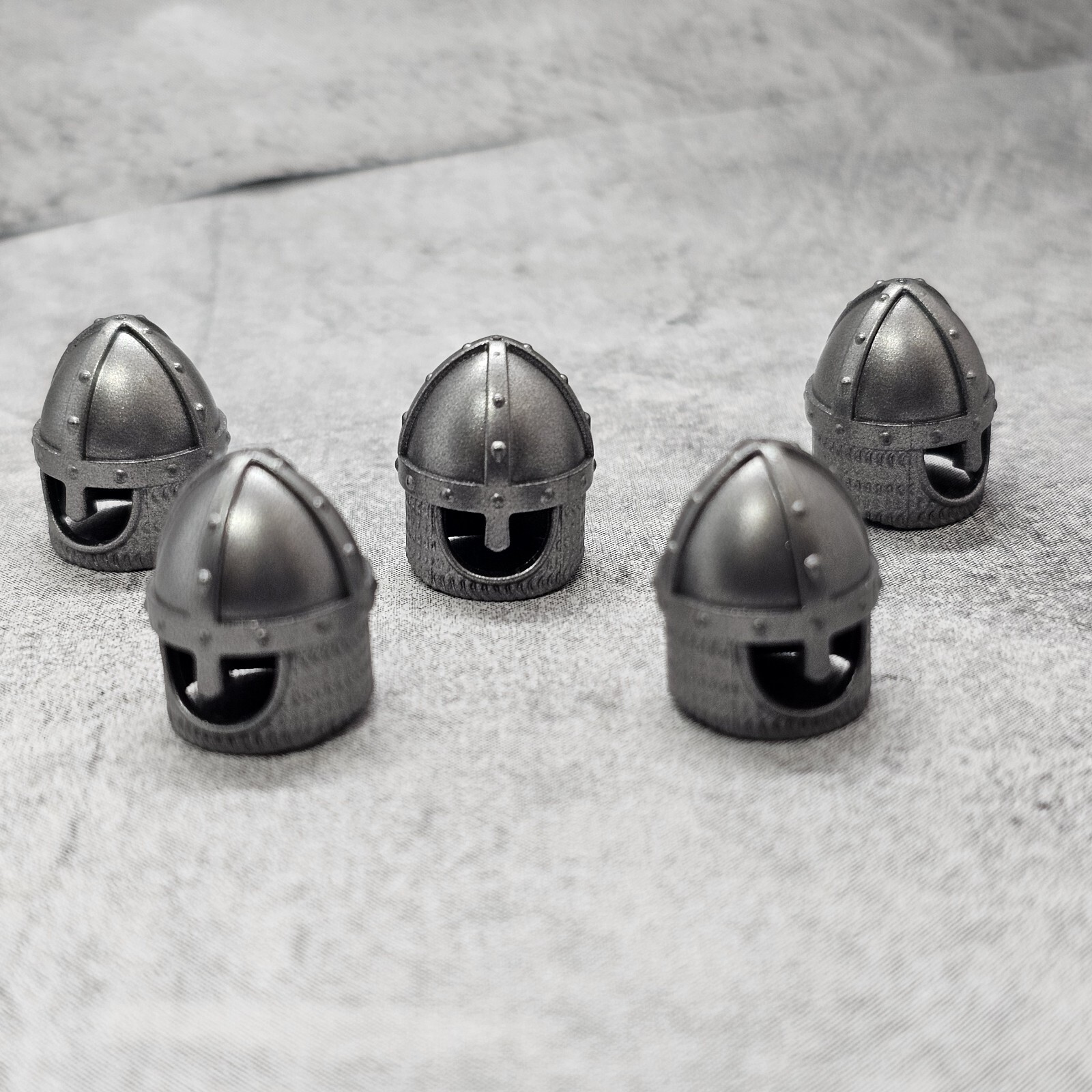 5pack Gray Knight helmet Blocks Accessories for Minifigures gt1GH01