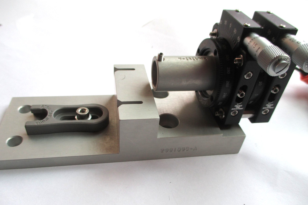CPS450 450nm Collimated Laser Module w/Precision Cage Rotation Micrometer Mounts