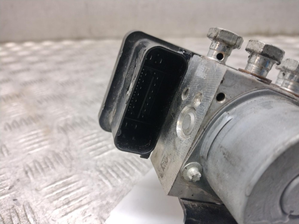 2018 KTM 125 DUKE 125 ABS Pump
