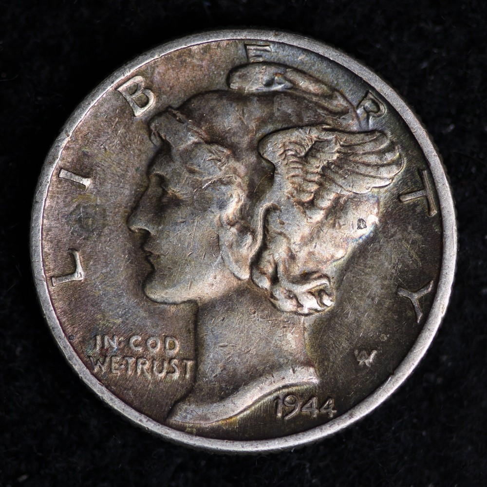 1944-D Mercury Silver Ten Cent Dime UNC TONED B167