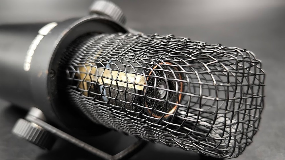 Record MC-82 Microphone Used Working Black