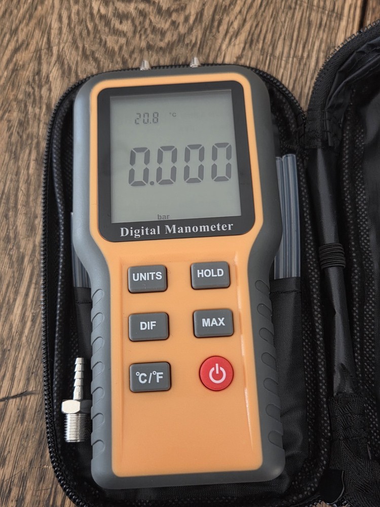 Leaton Professional Digital Manometer New In Box