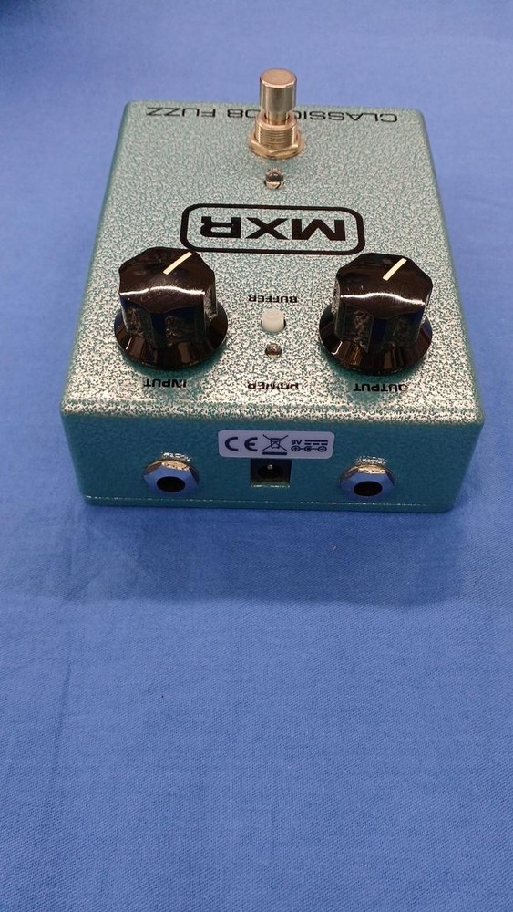 MXR CLASSIC 108 FUZZ EFFECTOR 854036