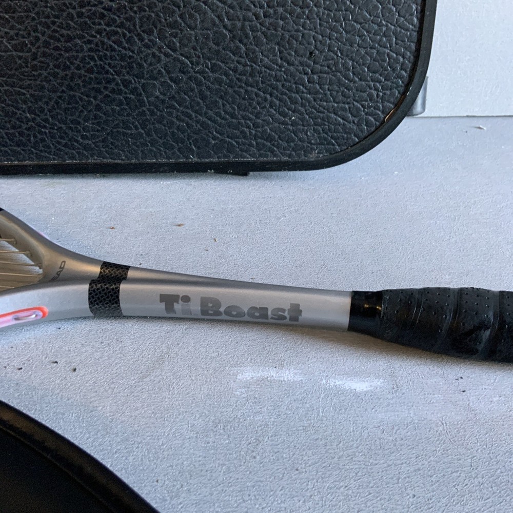 HEAD TI. Boast Squash Racquet Titanium