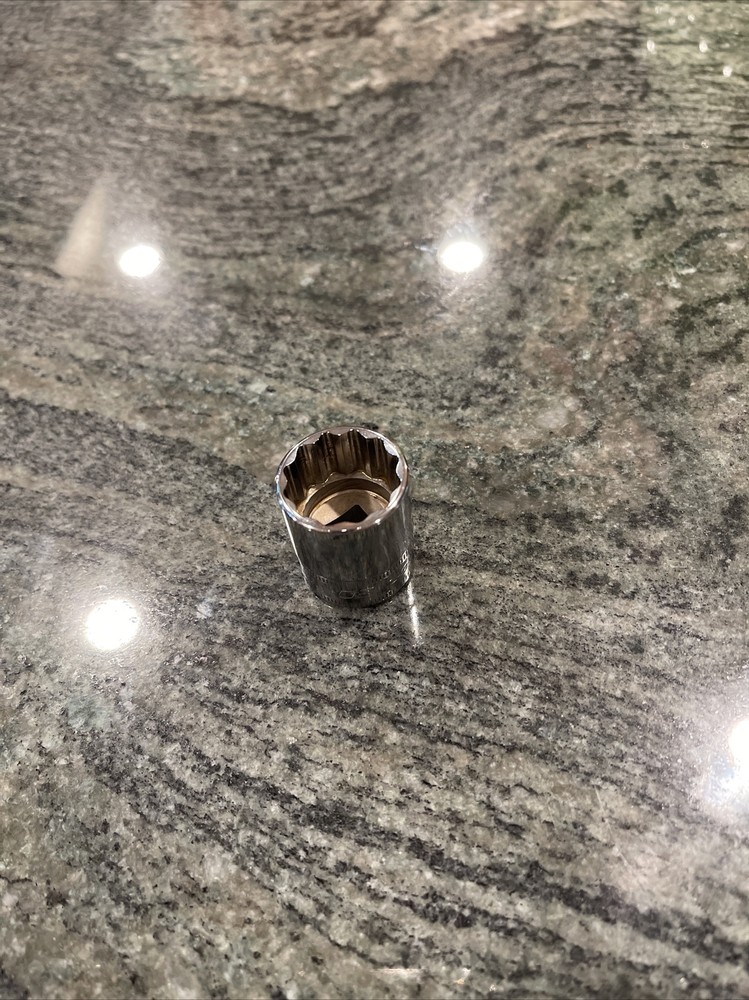 Snap On fm20 3/8” 20MM Shallow 12 Point Flank Drive Socket