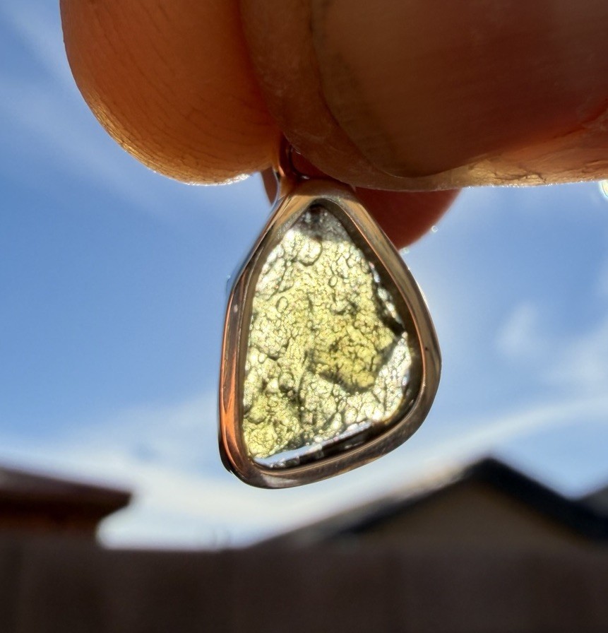 Moldavite Tektite Pendant, Czech Republic, Authentic Moldavite, 1.83g