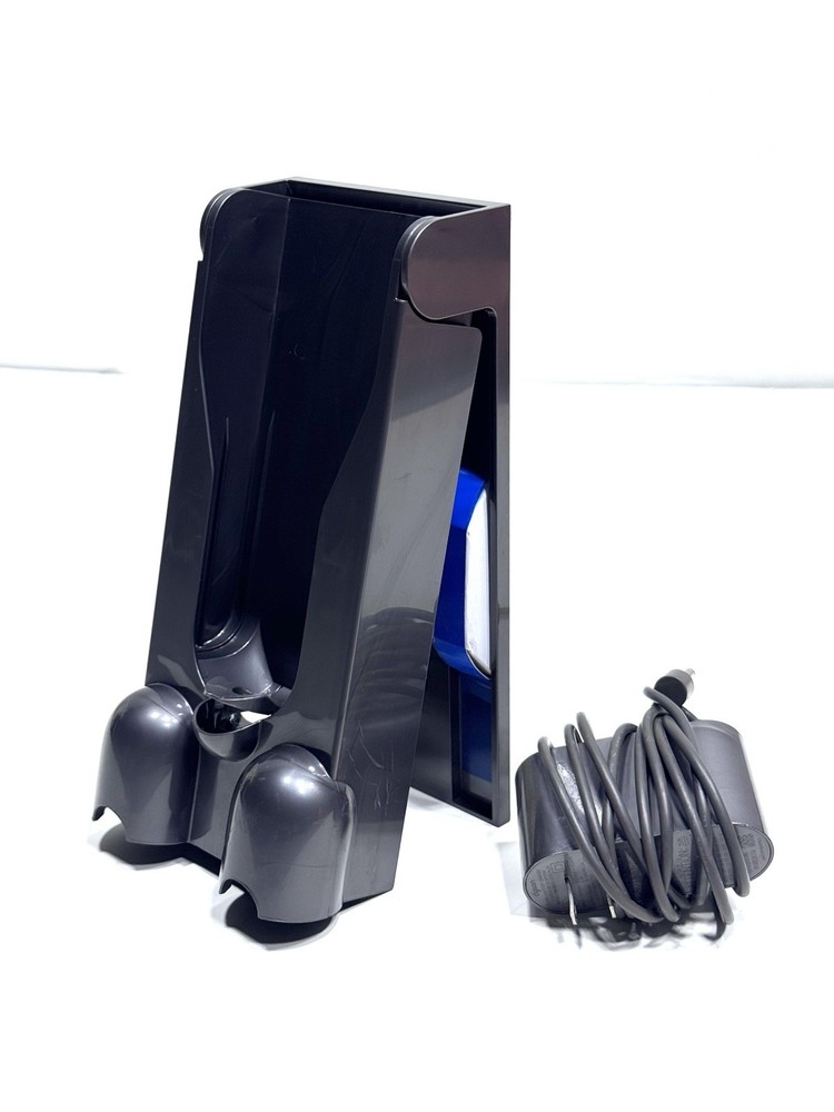 Genuine Dyson V11 Wall Mount and Charger Cable - Open Box