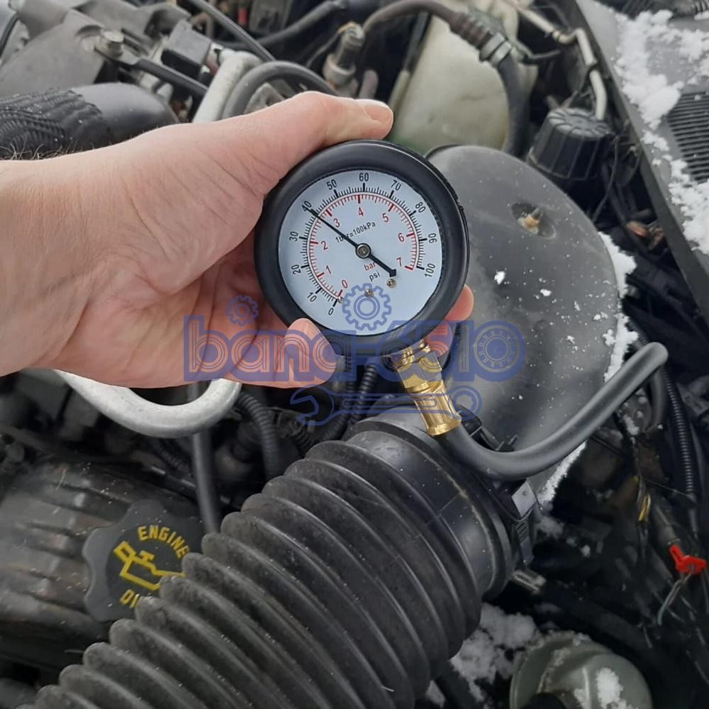 Fuel Injection Pressure Tester Injector Pump Gauge Kit with 3 Connectors 100 PSI