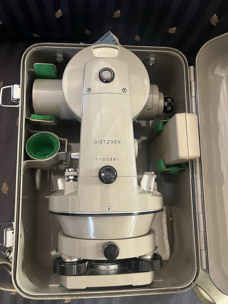 DIETZGEN Theodolite 6104