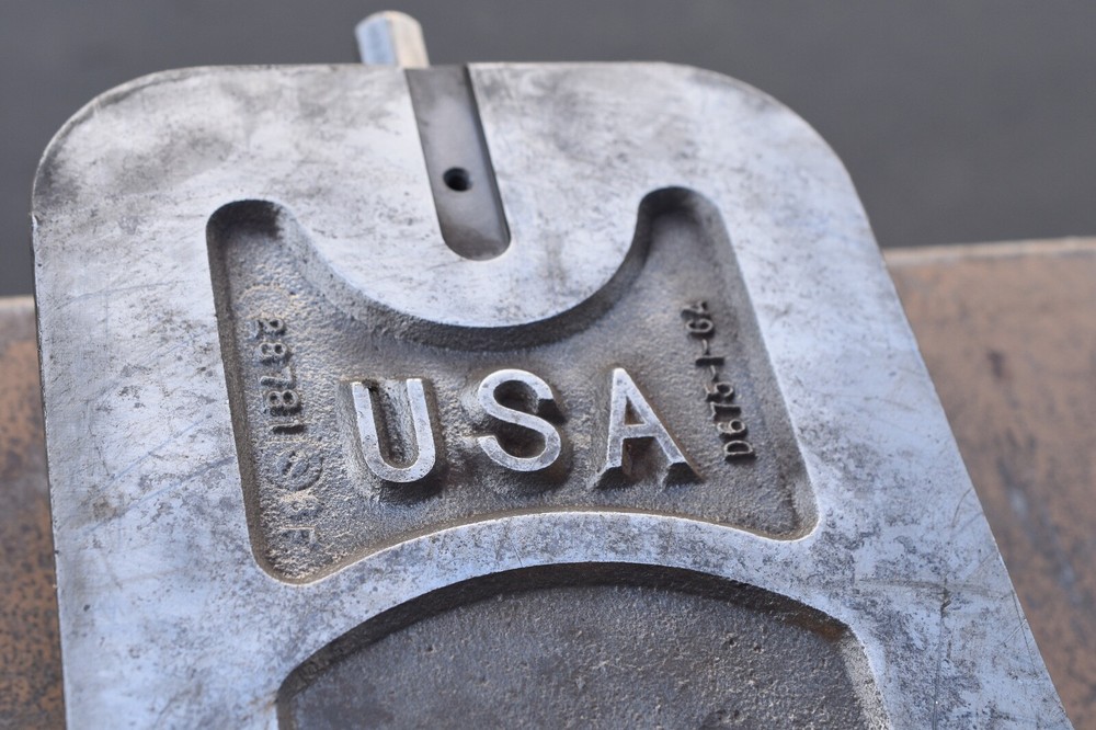 Kurt machine vise D675