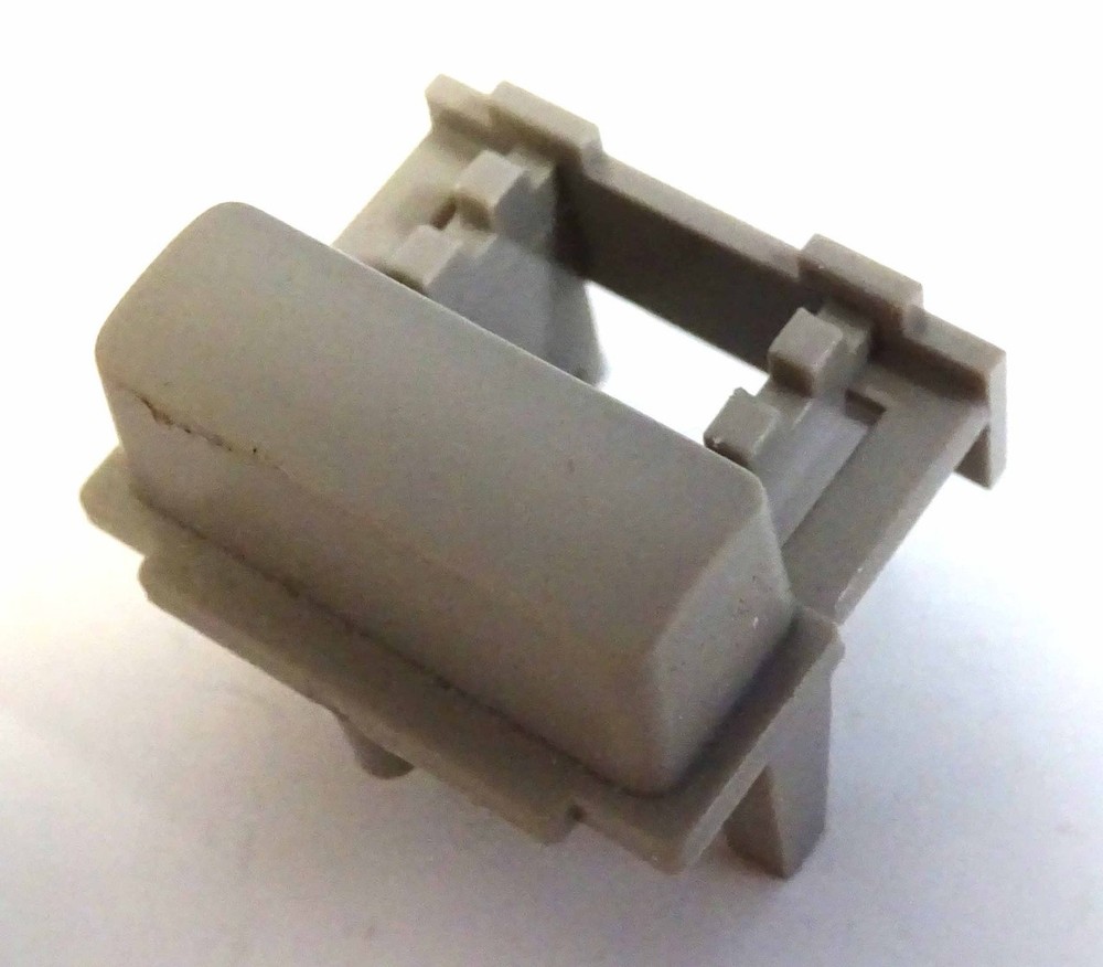 ROLAND KR-4700 Large Tan Button Cap without LED Window