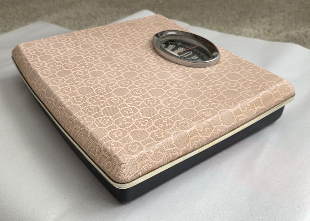 Vintage Borg Pink Bathroom Scale