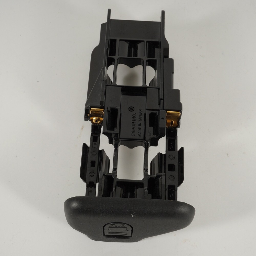 Canon AA Battery Magazine BGM-E16A for Battery Grip BG-E16