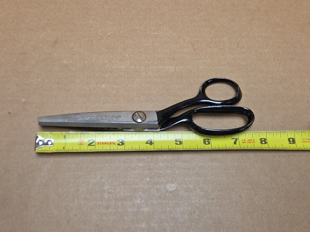 Vintage STA-SHARP 7.5" Pinking Shears Scissors Made in USA