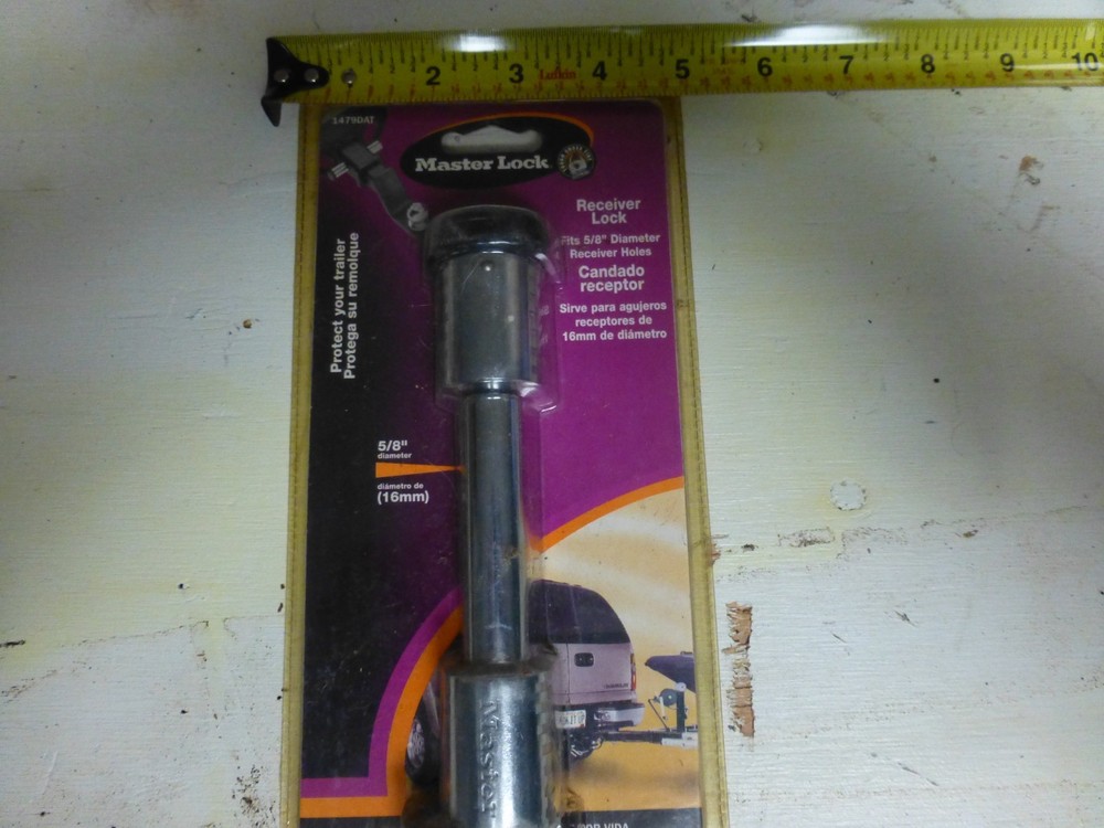 Master Lock 1479DAT Receiver Lock 5/8" Barbell style