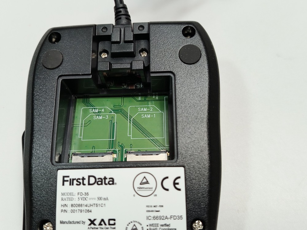 First Data FD-35 Credit Card Reader EMV NFC Pin Pad DRE3-4. TESTED / WORKING