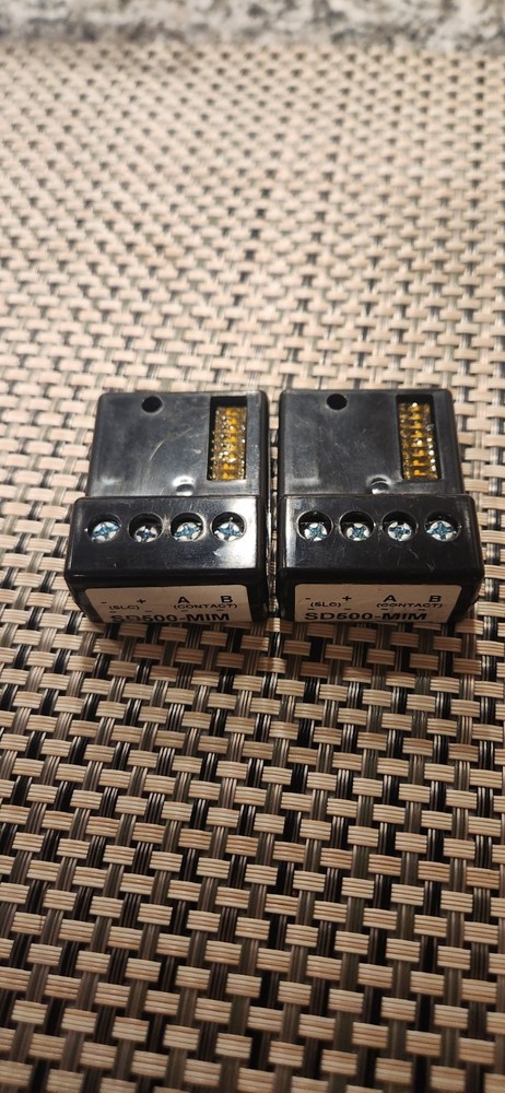 1 SILENT KNIGHT SD500-MIM / MINI INPUT MODULE MODEL SD500-MIM UL LISTED