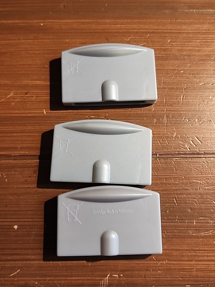 LeapFrog Leapster L-Max Learning Game System Game Madagascar Letters Numbers X 3