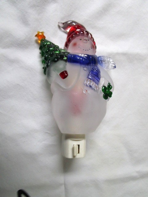SNOWMAN NIGHT LIGHT PRE OWNED WORKS