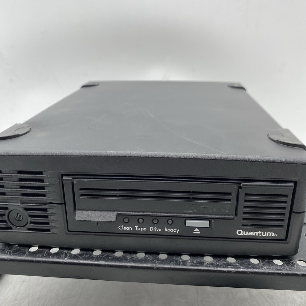 Quantum TC-L32BX External Tape Drive