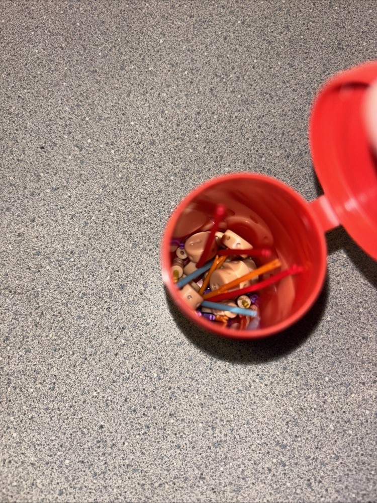 The Wonder Builder: Mini Tinker Toy, Plastic Pieces