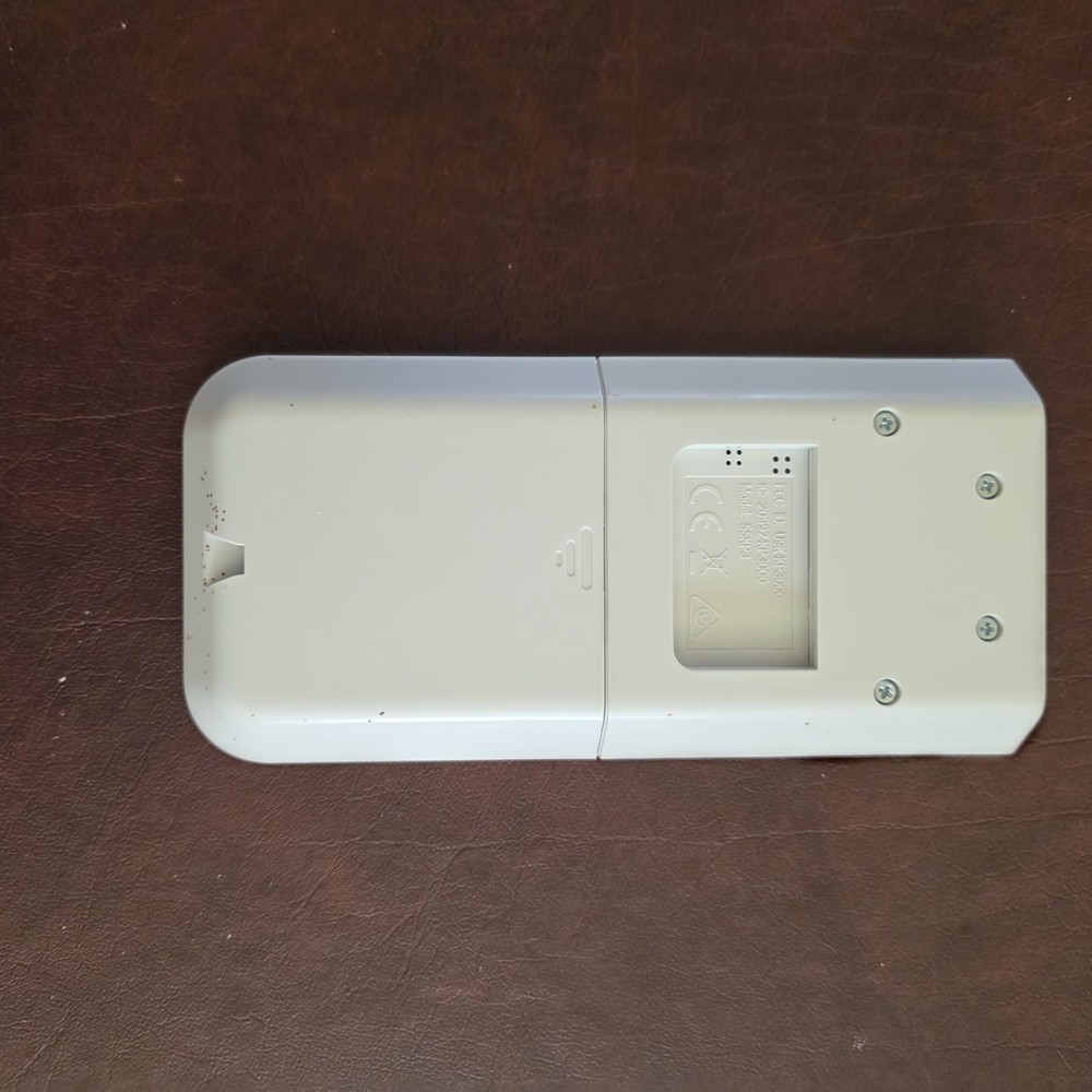 SimpliSafe SSKP3 Wireless Security Keypad White Alpha Numeric Programmable