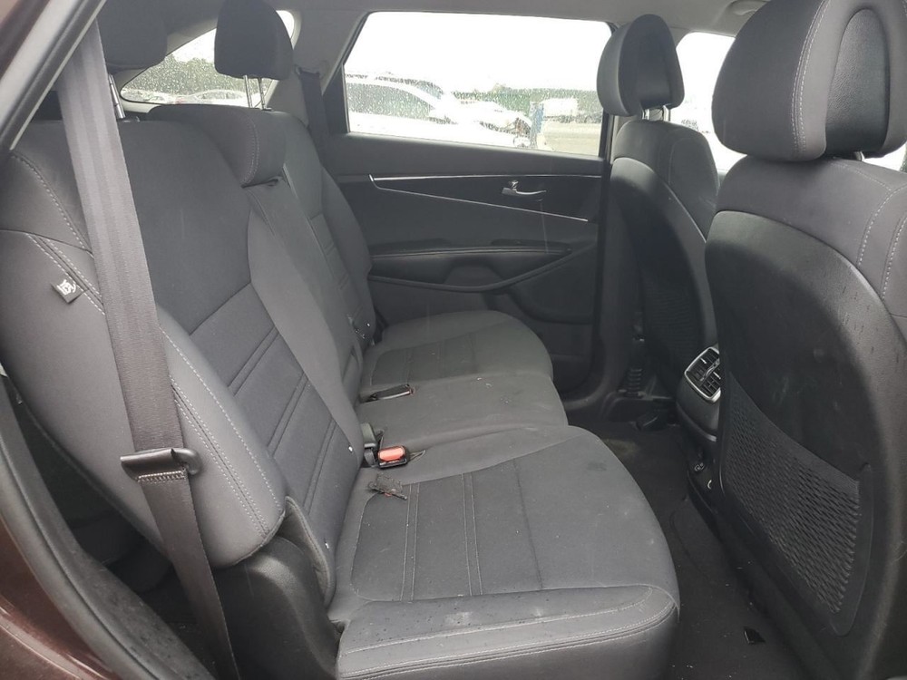 SORENTO 2016 Glove Box 4829896