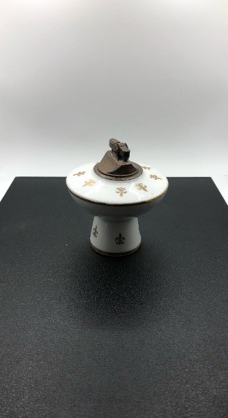 Vintage Fleur De Lis Table Lighter